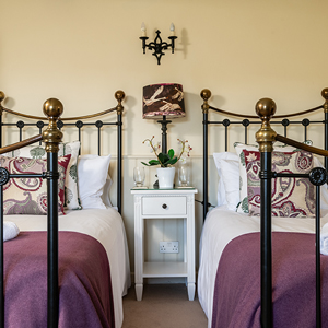 Swan bedroom